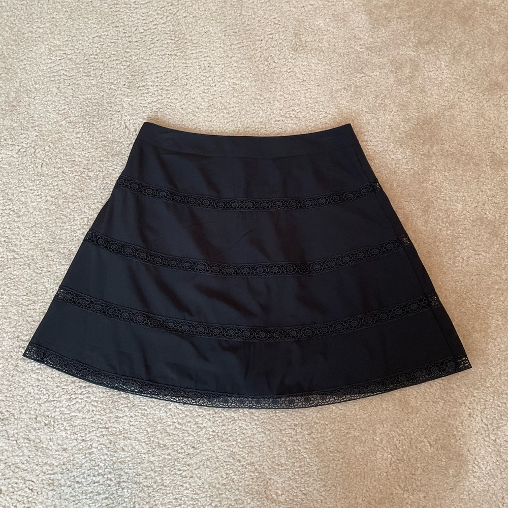 The Limited black skirt - Picture 2 of 5